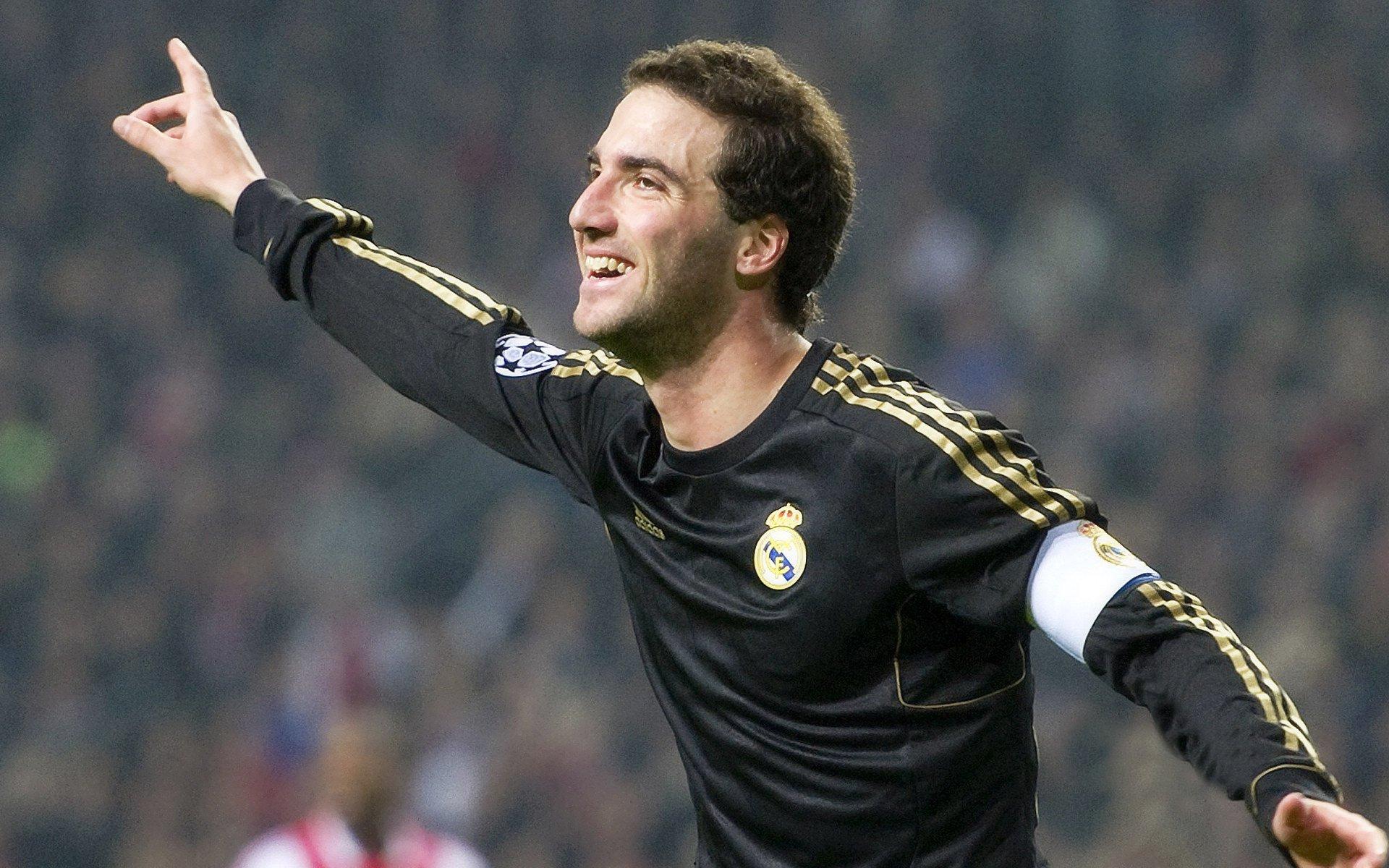 末节狂飙15分献致命一击！37岁威少再创里程碑 底薪老将撑起2.1亿豪阵脊梁